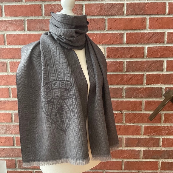 Gucci 100%Wool Hysteria Crest Logo Scarf Wrap  Gunmetal Gray Unisex 74”x15” - Picture 1 of 12